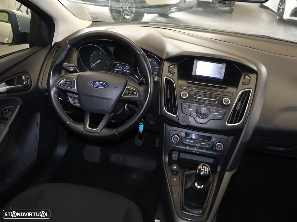 Ford Focus 1.5 TDCi Trend+ - 11