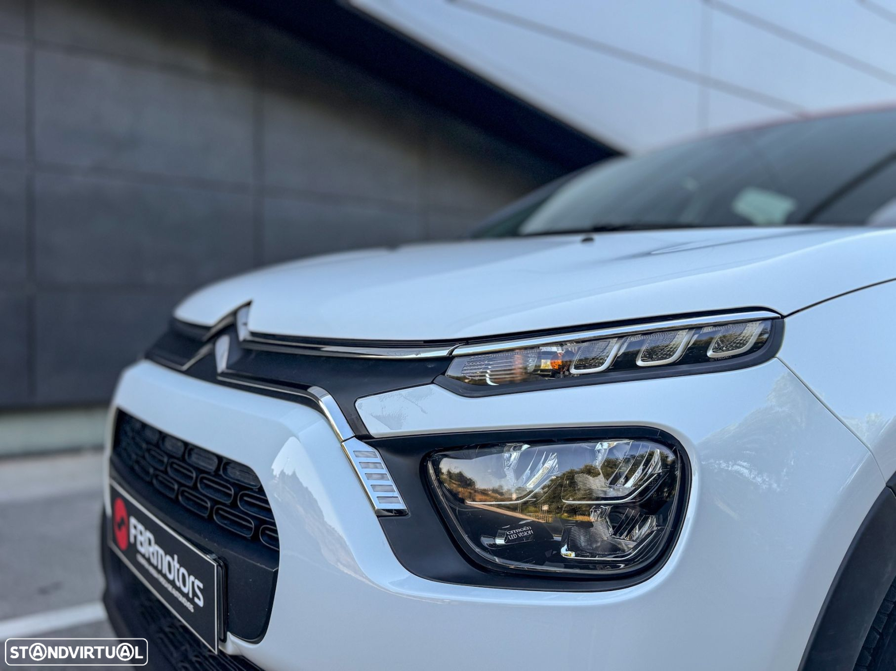 Citroën C3 1.2 PureTech Shine - 26