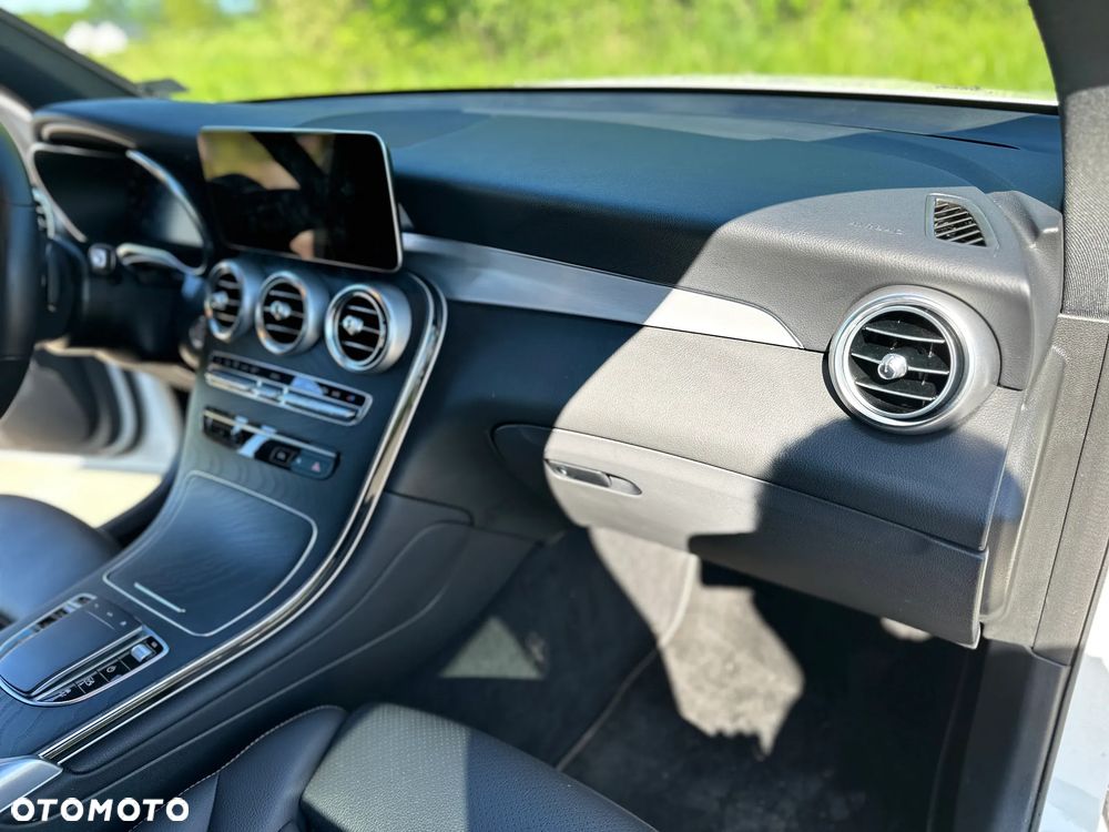Mercedes-Benz GLC - 8