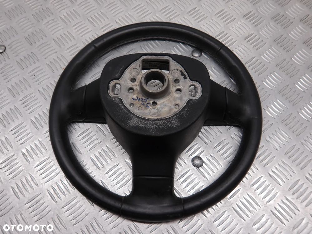 VW JETTA V 05-10 KIEROWNICA SKÓRA 1K0419091 - 2