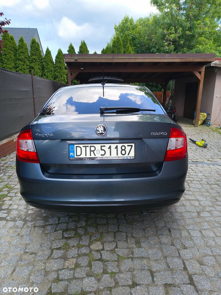 Skoda RAPID 1.2 TSI Ambition - 3