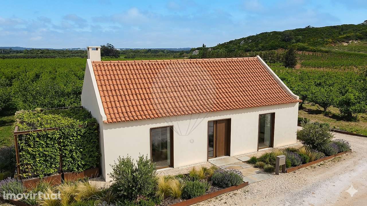 Moradia T2 para venda - Grande imagem: 2/6