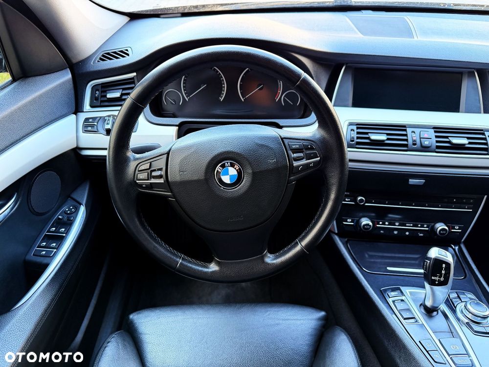 BMW 5GT 530d xDrive - 17