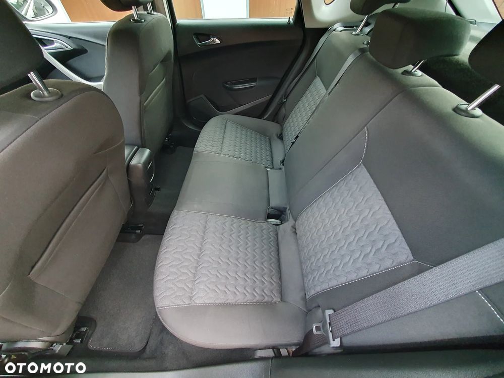 Opel Astra - 14