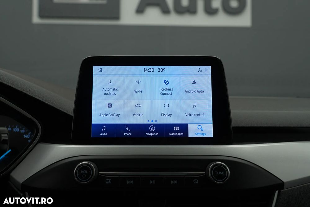 Ford Focus 1.5 EcoBlue Start-Stopp-System Aut. TITANIUM STYLE - 19