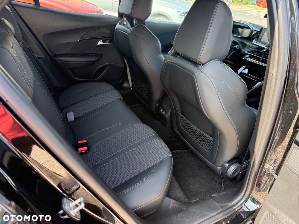 Peugeot 2008 PureTech 130 GT S&S EAT8 - 12