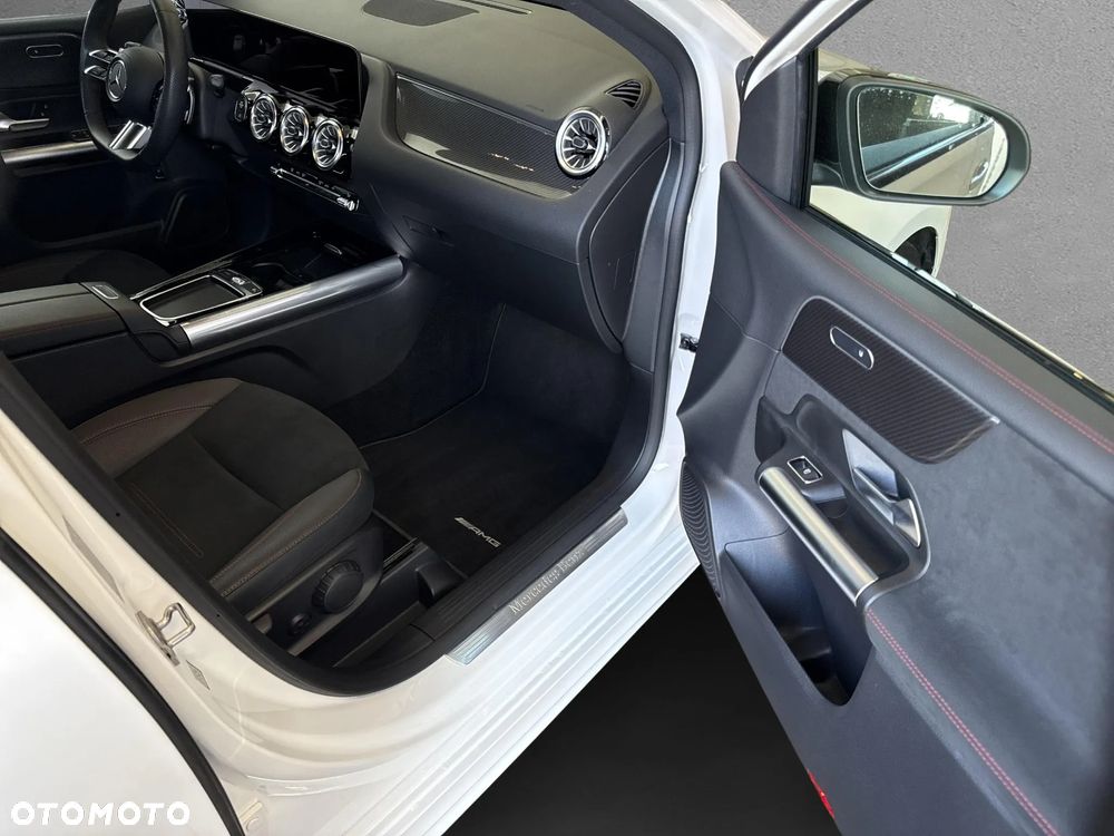 Mercedes-Benz Klasa B 200 AMG Line 7G-DCT - 20