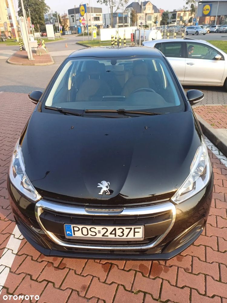 Peugeot 208 1.6 e-HDi Allure STT - 1