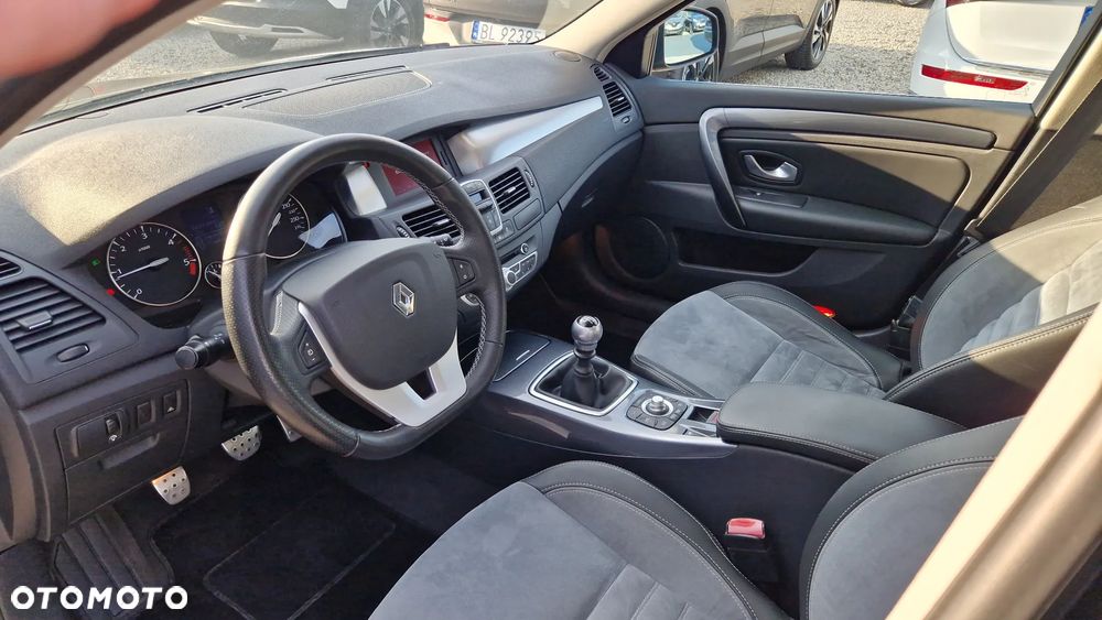 Renault Laguna 2.0 DCi Luxe Privilege - 22