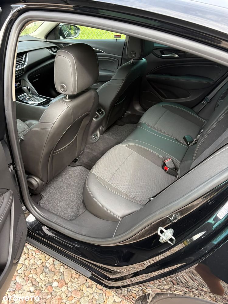 Opel Insignia CT 2.0 CDTI - 16