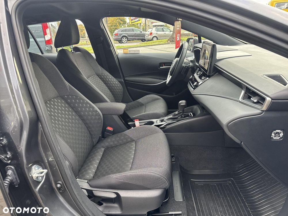 Toyota Corolla 2.0 Hybrid Comfort - 13