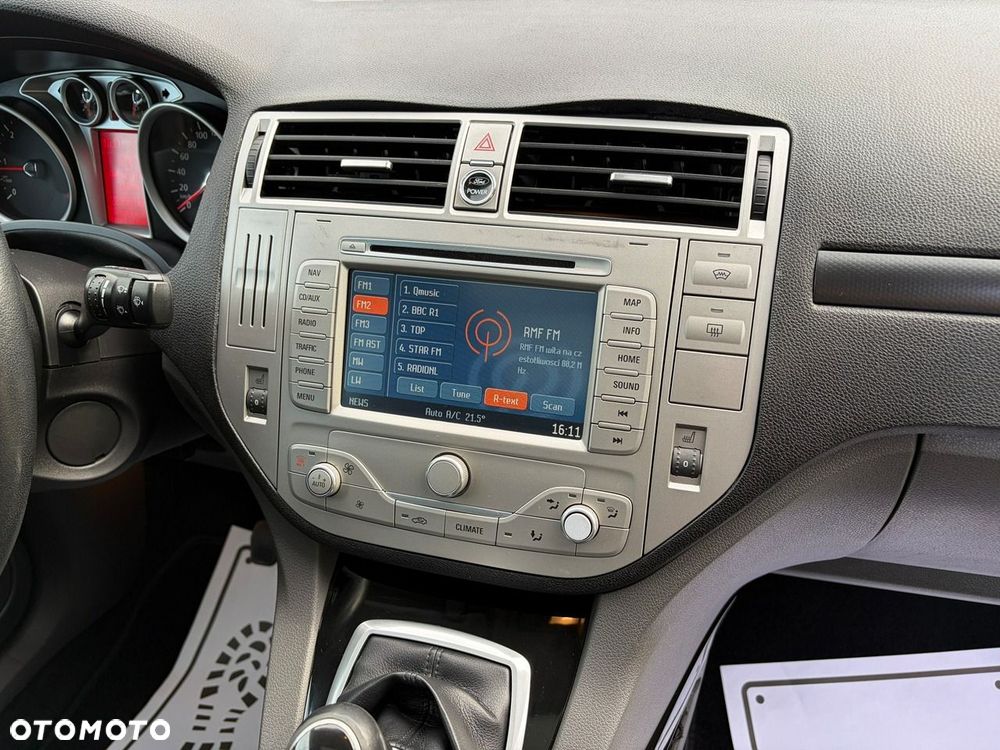 Ford Kuga - 11
