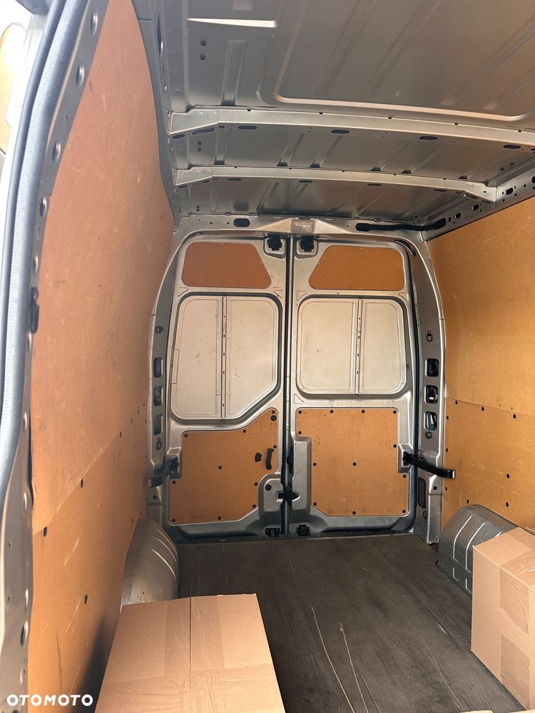 Opel Movano - 27