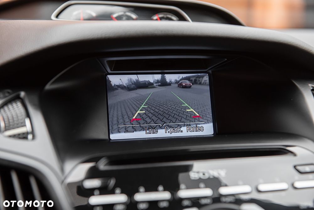 Ford Focus 2.0 EcoBoost ST - 24