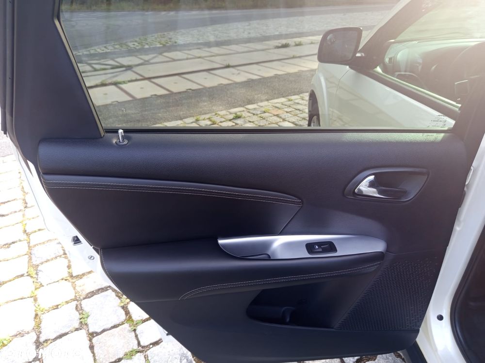 Dodge Journey - 23