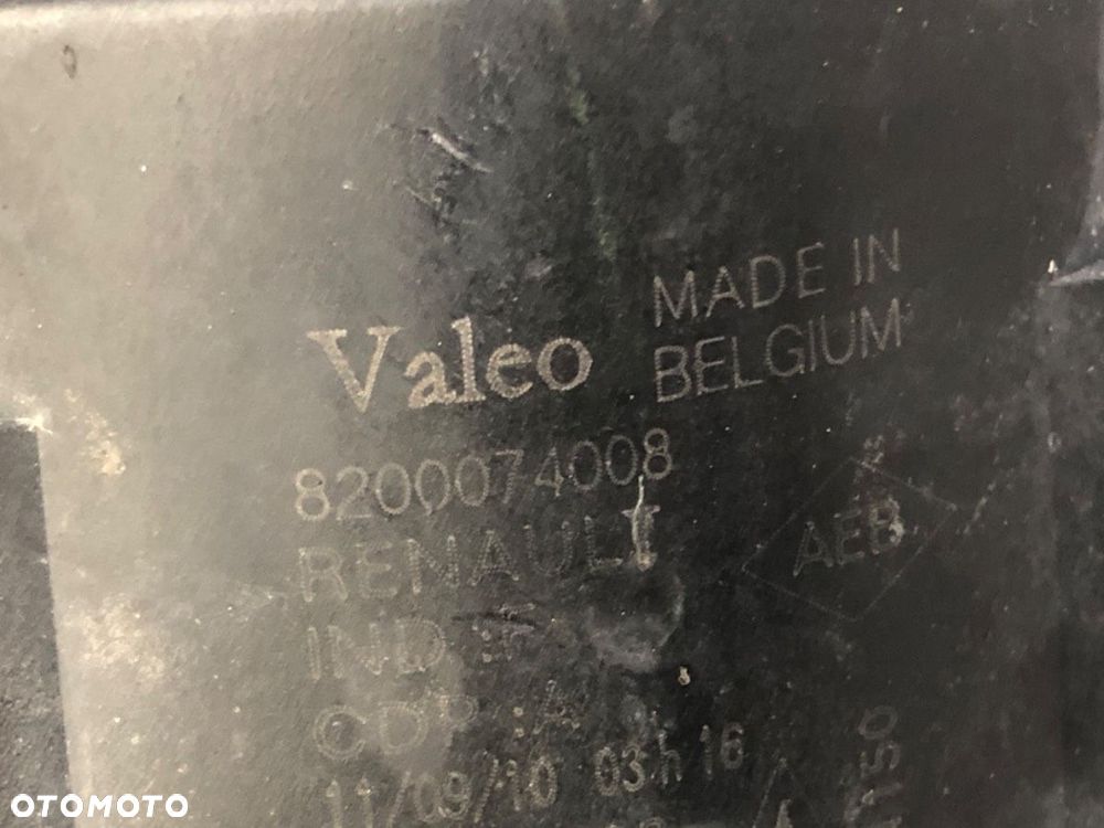 HALOGEN PRAWY PRZÓD  RENAULT MEGANE III Hatchback Van (BZ_) 2008 - 2015 1.5 dCi (BZ0D, BZ1G, BZ1F, - 5