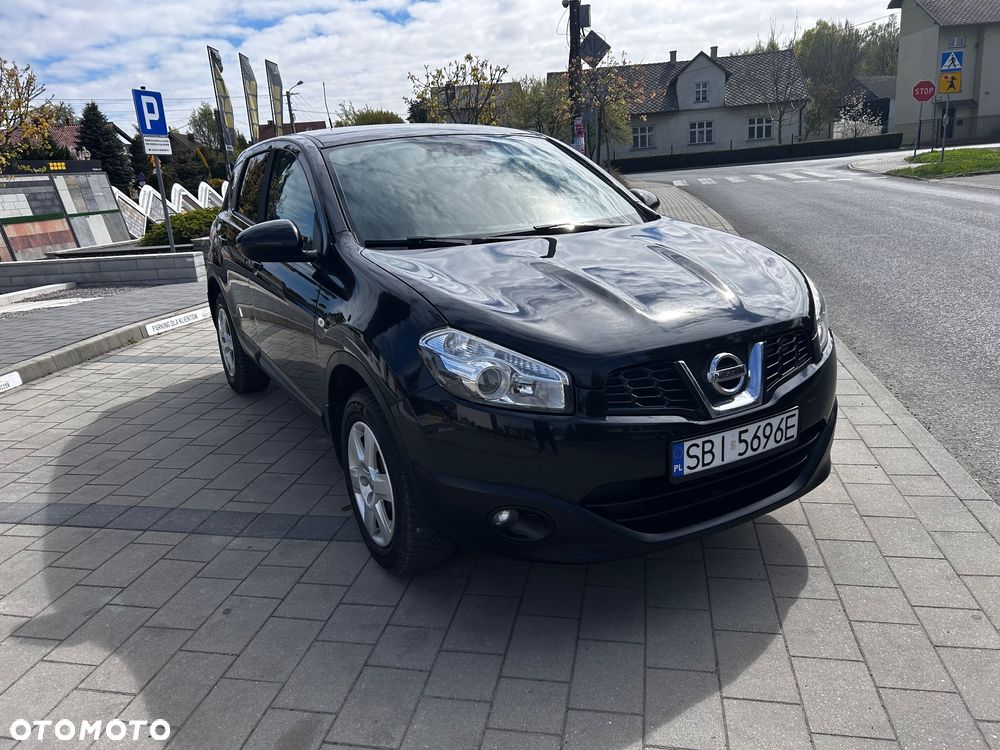 Nissan Qashqai 1.6 visia - 2