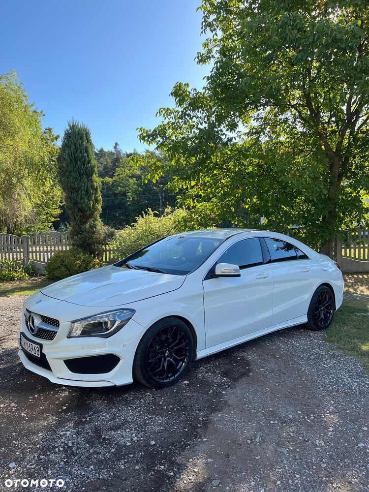 Mercedes-Benz CLA 200 7G-DCT AMG Line - 2