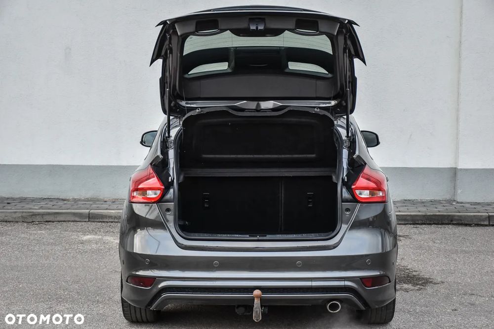 Ford Focus 1.5 EcoBoost ST-Line ASS PowerShift - 38