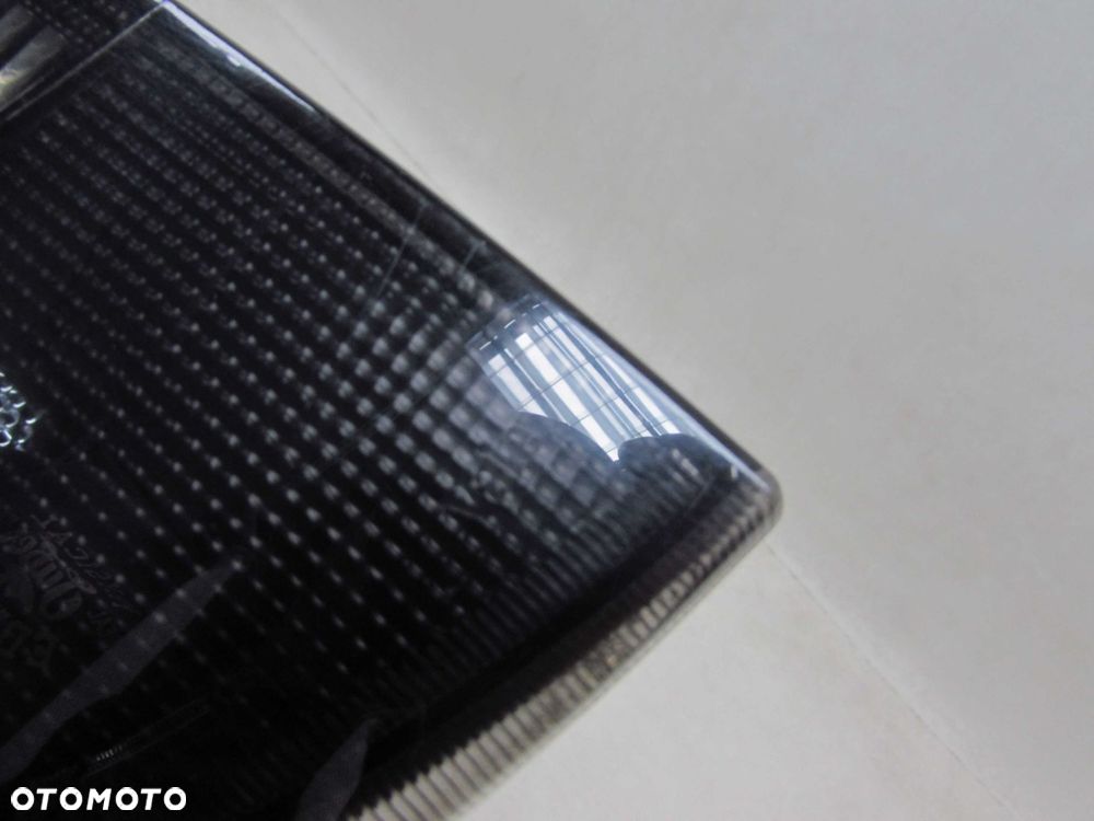 OPEL CORSA C 5D LAMPA TYL LEWA DYMIONA 89307491 24457235 VALEO 99-02 - 4