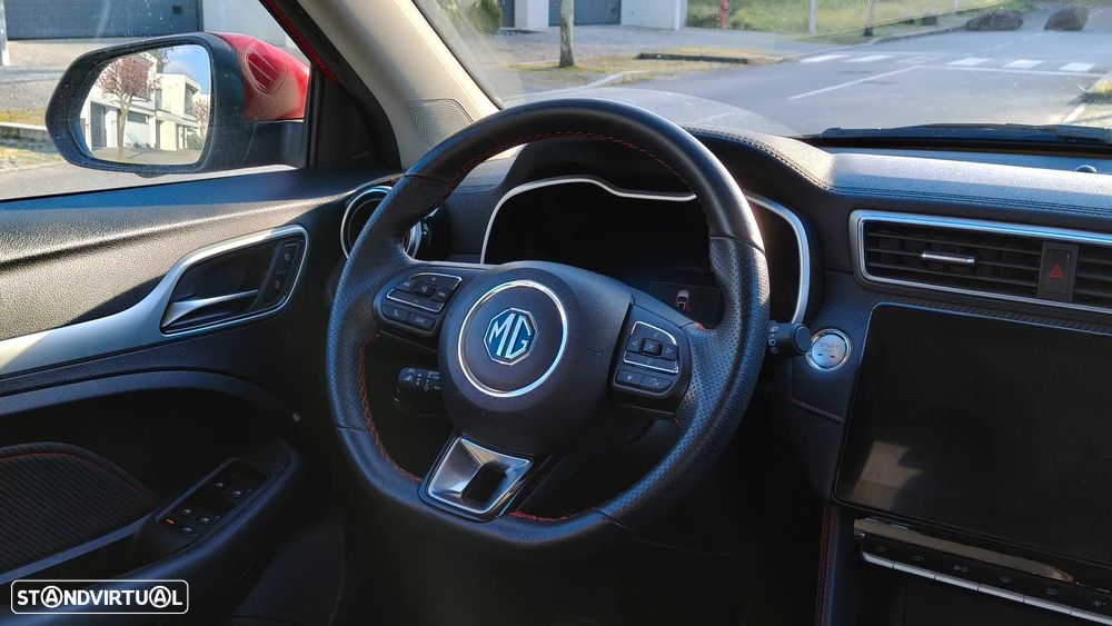 MG ZS EV 72.6 kWh Luxury - 4