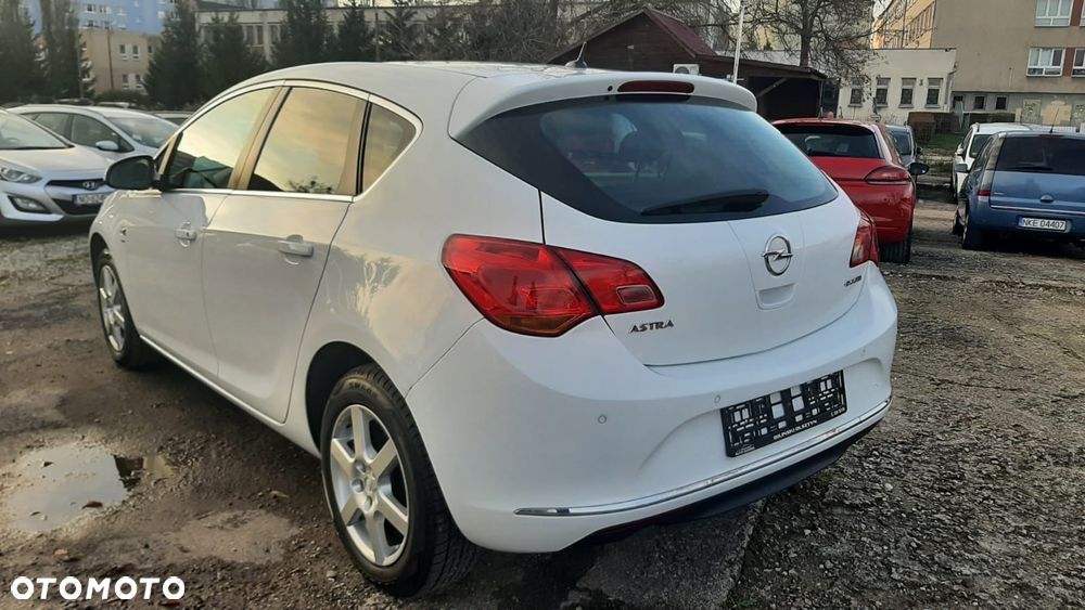 Opel Astra 1.4 Turbo Active - 4