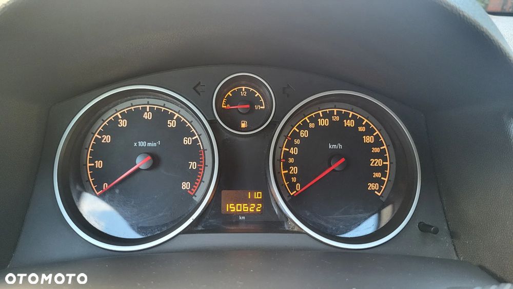Opel Astra - 18