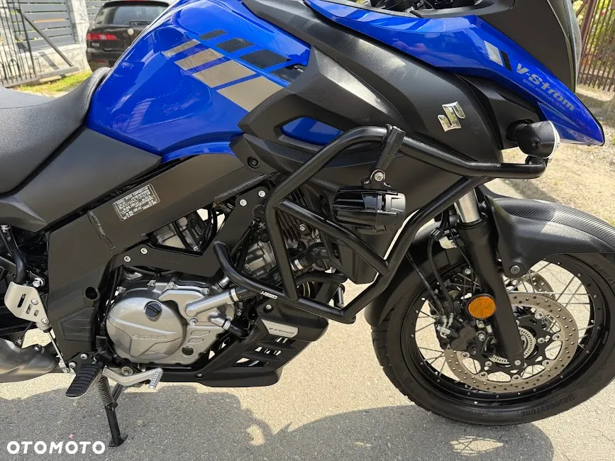 Suzuki V-STROM - 17