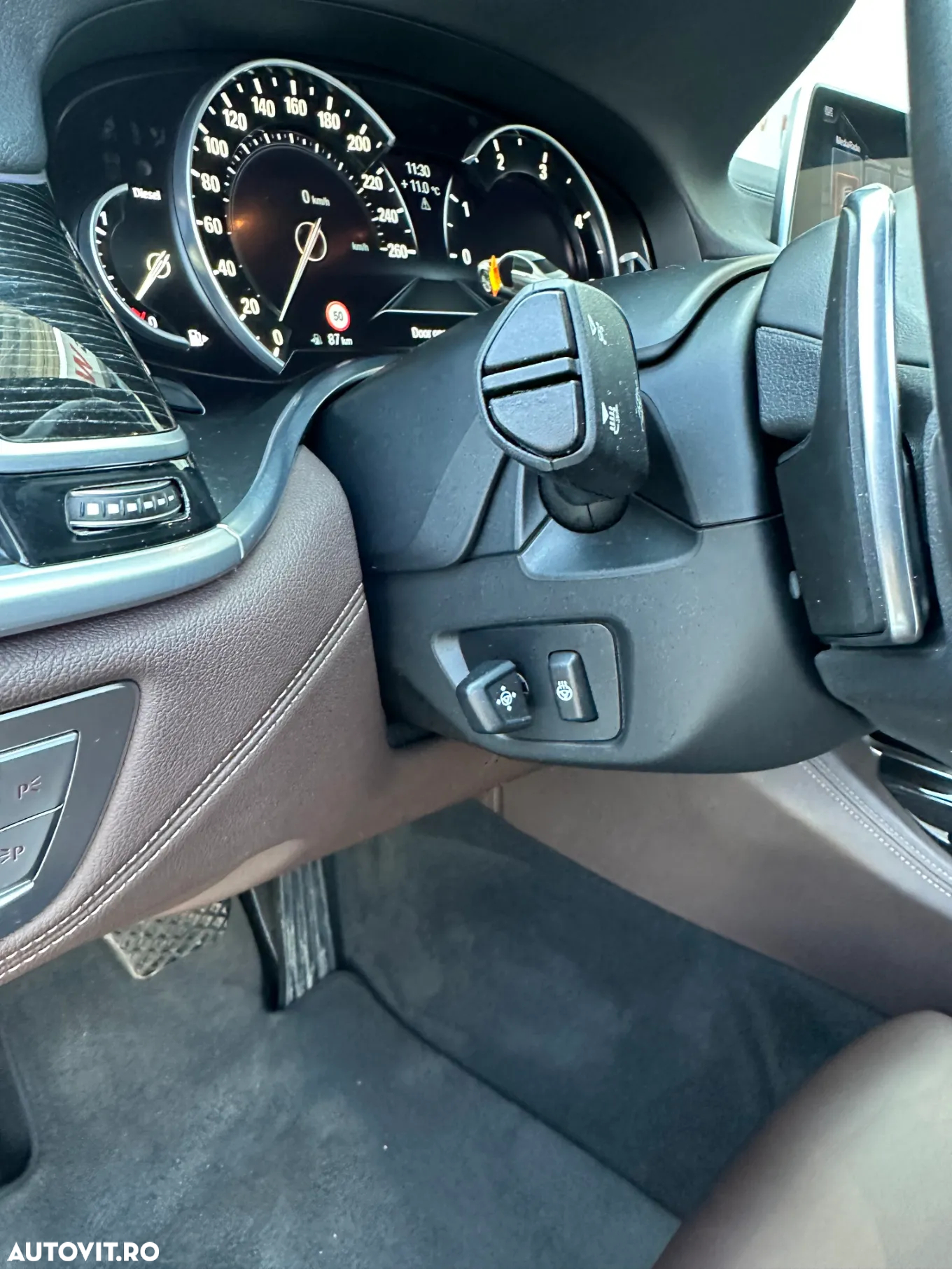BMW Seria 7 730d xDrive - 23