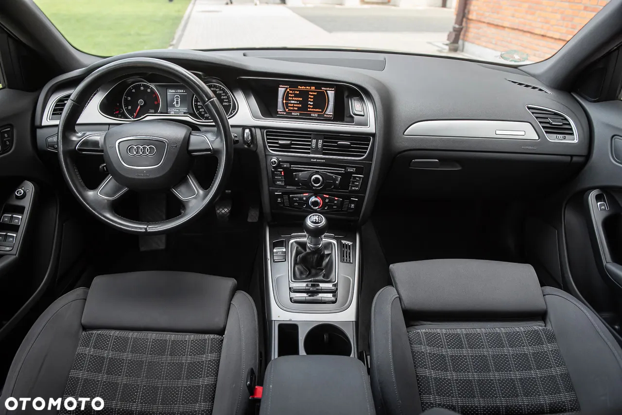 Audi A4 Avant 2.0 TFSI quattro S line Sportpaket - 27
