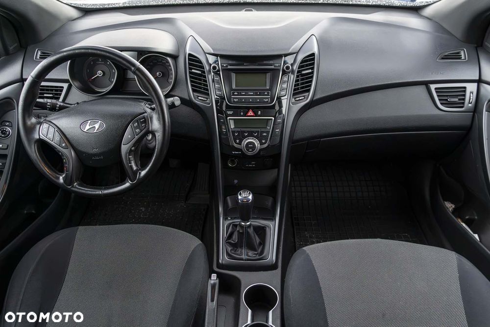 Hyundai i30 1.6 CRDi Comfort - 4