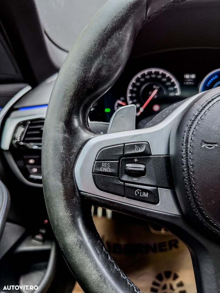BMW Seria 5 530e AT PHEV - 19