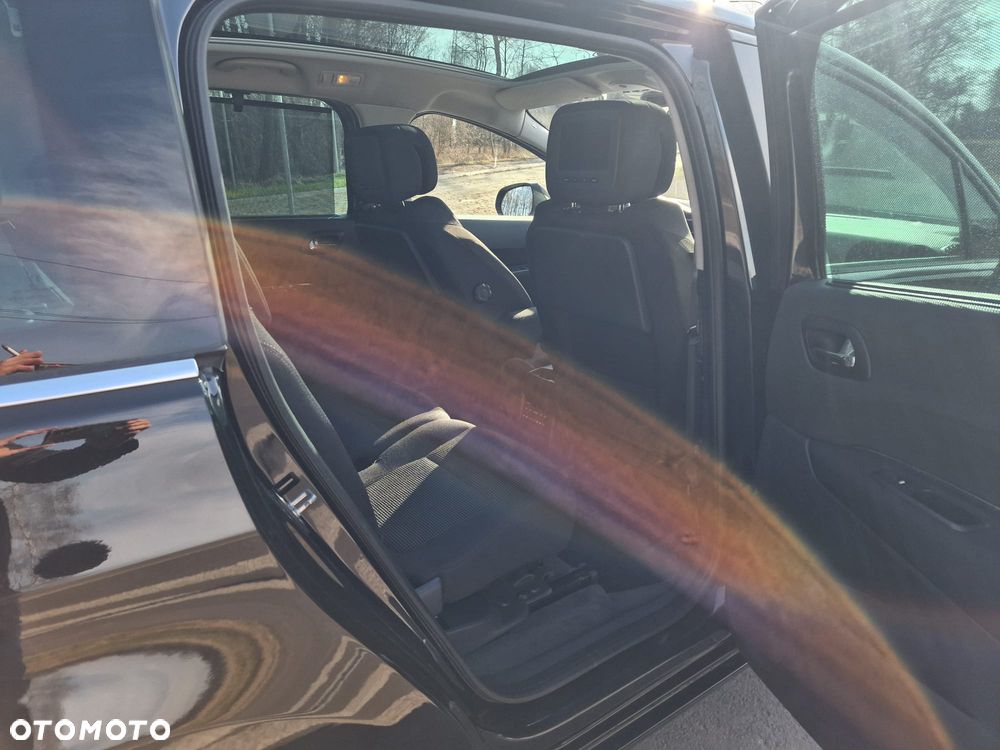 Peugeot 5008 155 THP Premium - 17