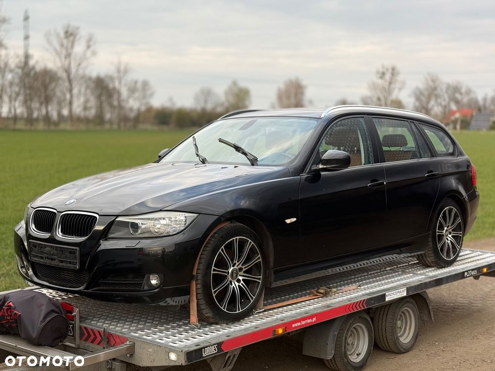 BMW Seria 3 318d DPF - 14