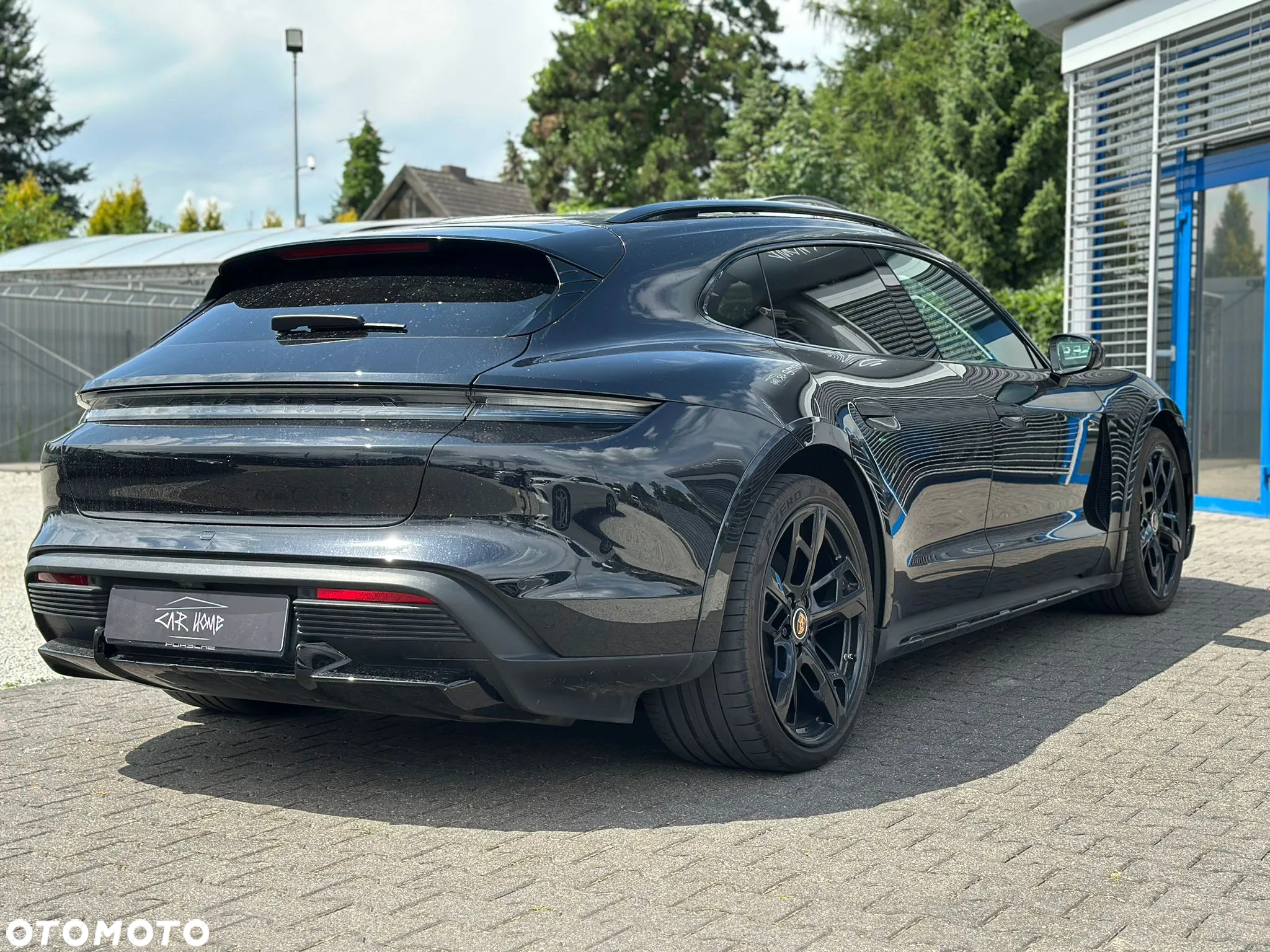 Porsche Taycan Turbo Cross Turismo - 6