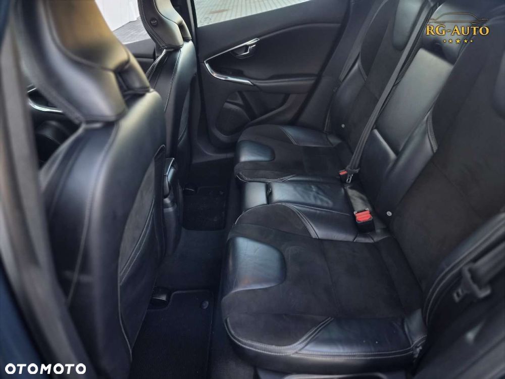 Volvo V40 - 33