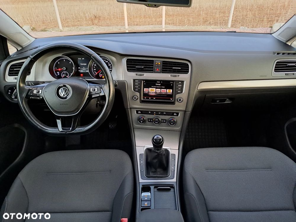 Volkswagen Golf 1.6 TDI 4Motion BlueMotion Technology Comfortline - 6