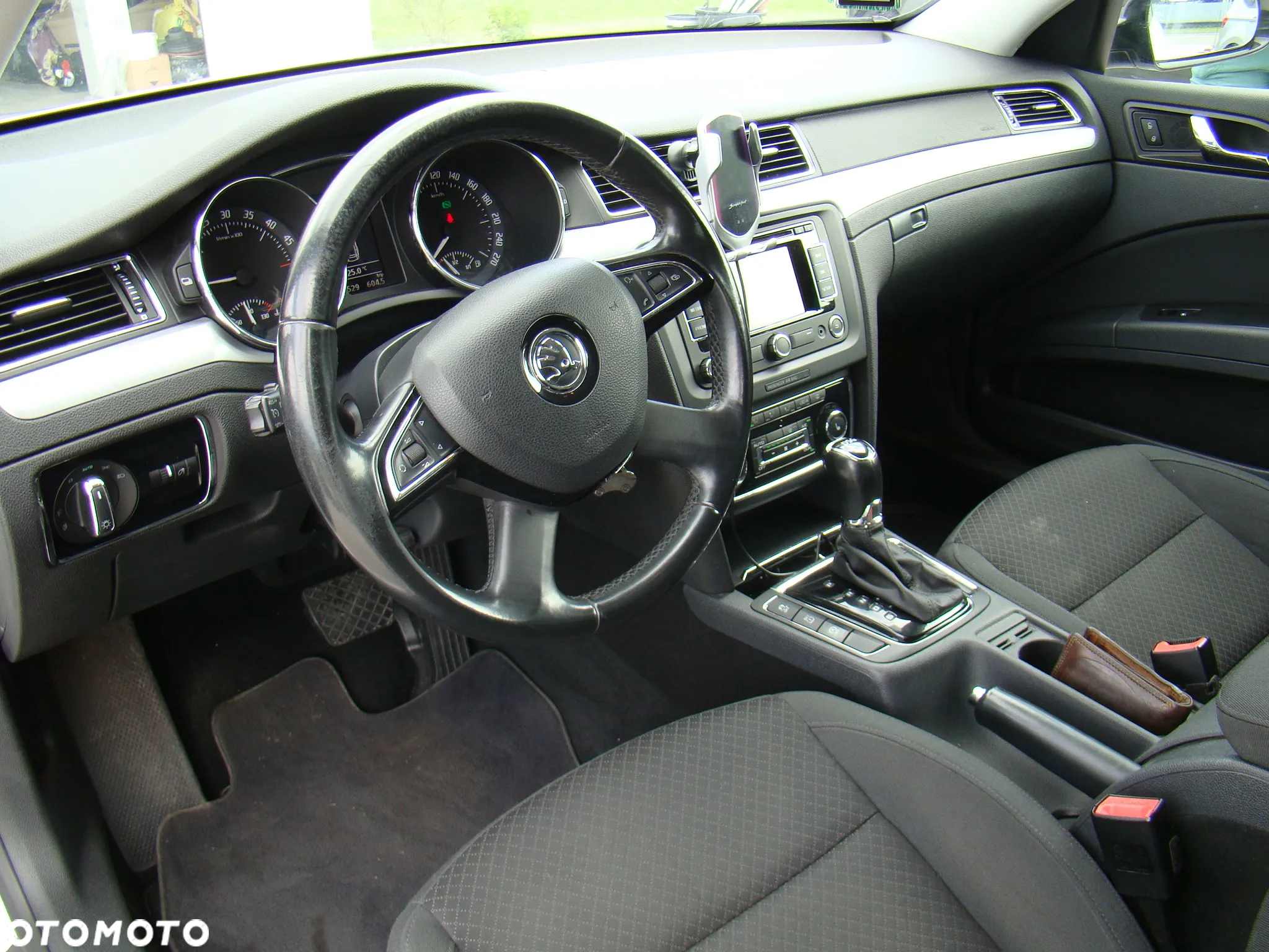 Skoda Superb 2.0 TDI Ambition DSG - 26