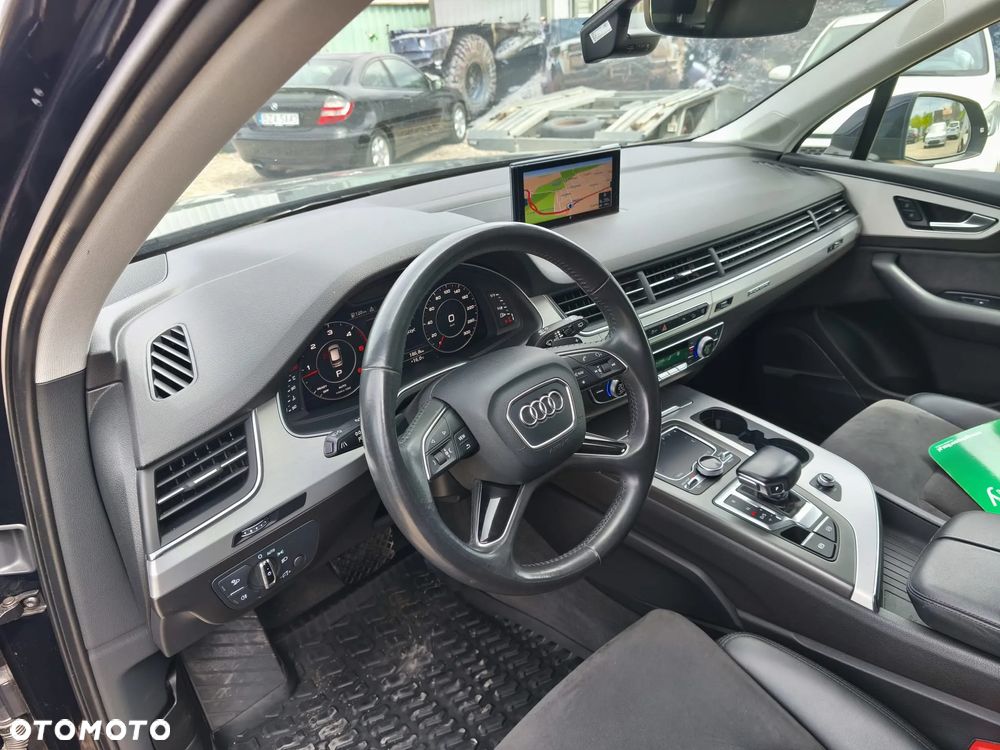 Audi Q7 3.0 TDI ultra Quattro Tiptronic - 28