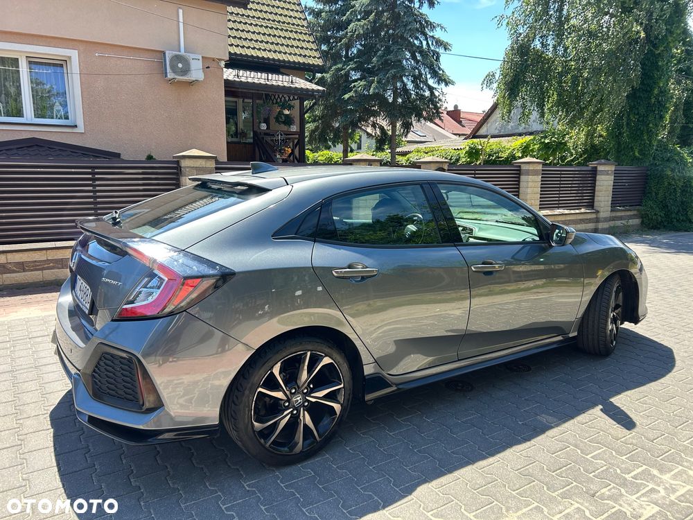 Honda Civic 1.5 i-VTEC Turbo Sport Plus - 10