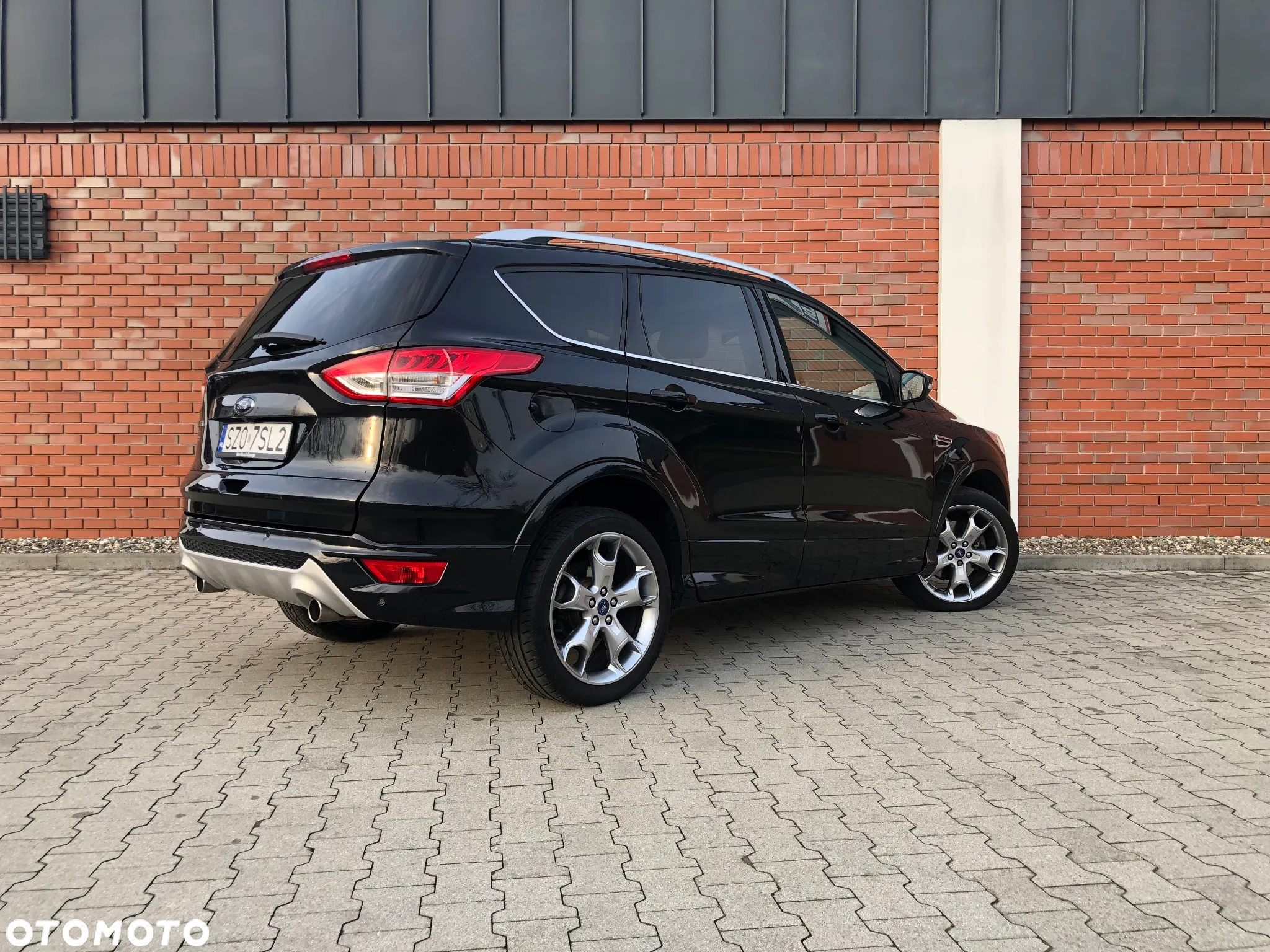 Ford Kuga 2.0 TDCi 4x4 Individual - 11