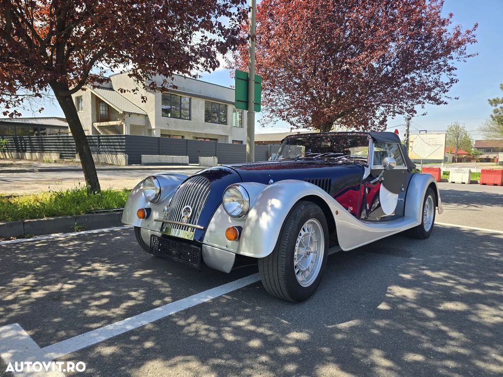 Morgan Plus 4 - 15