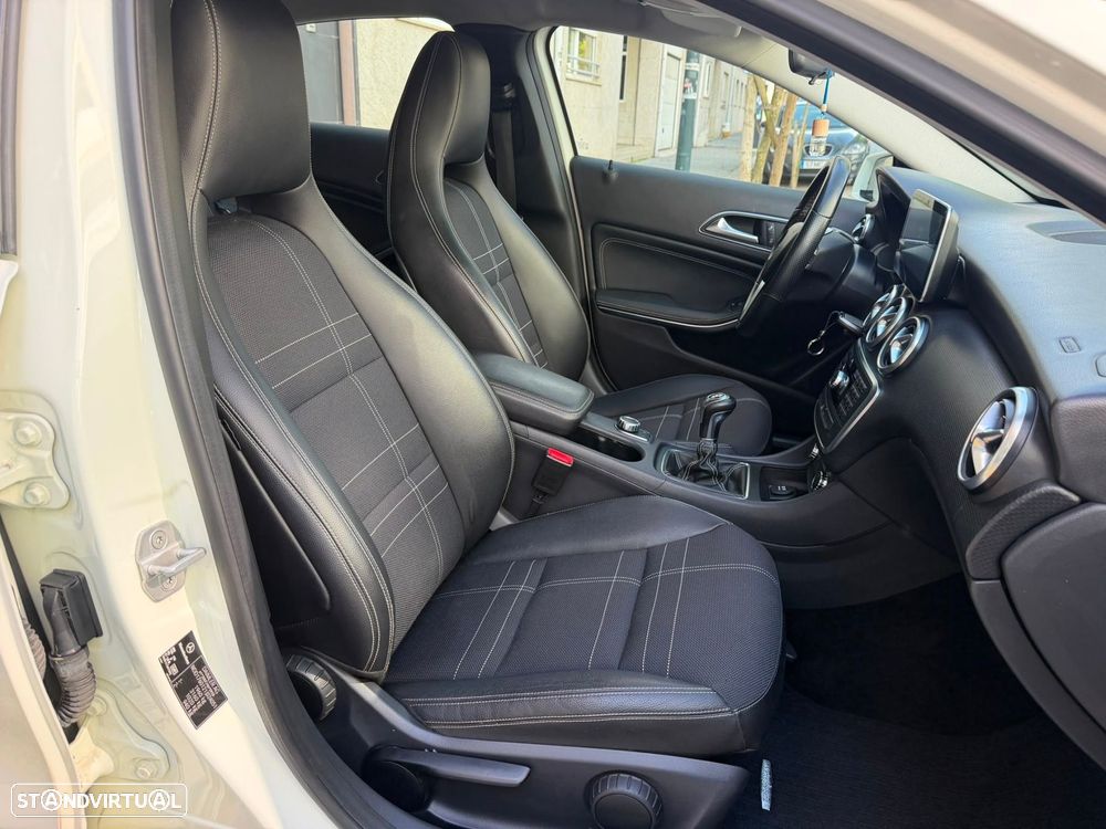 Mercedes-Benz A 180 CDI BE Urban - 19