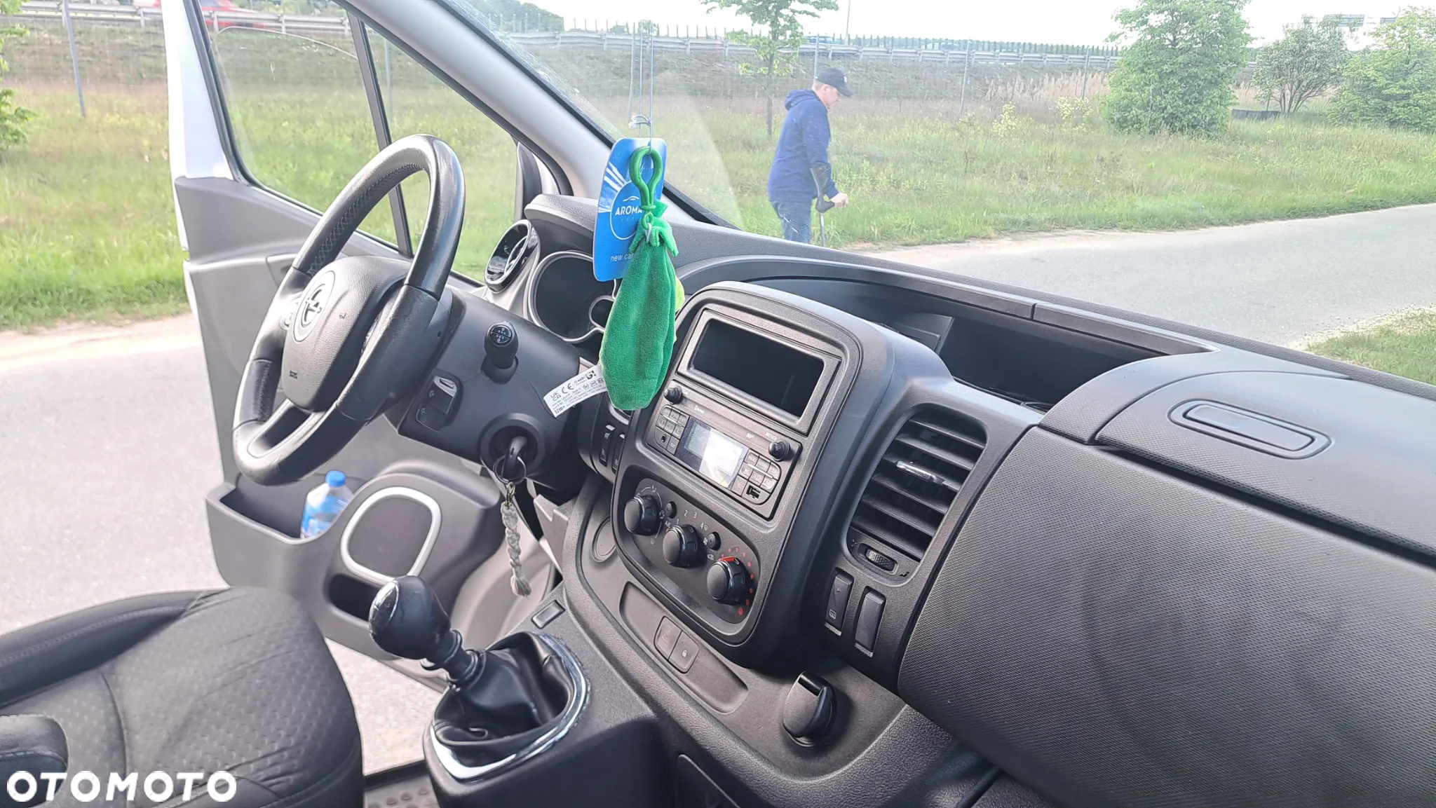 Opel Vivaro - 9