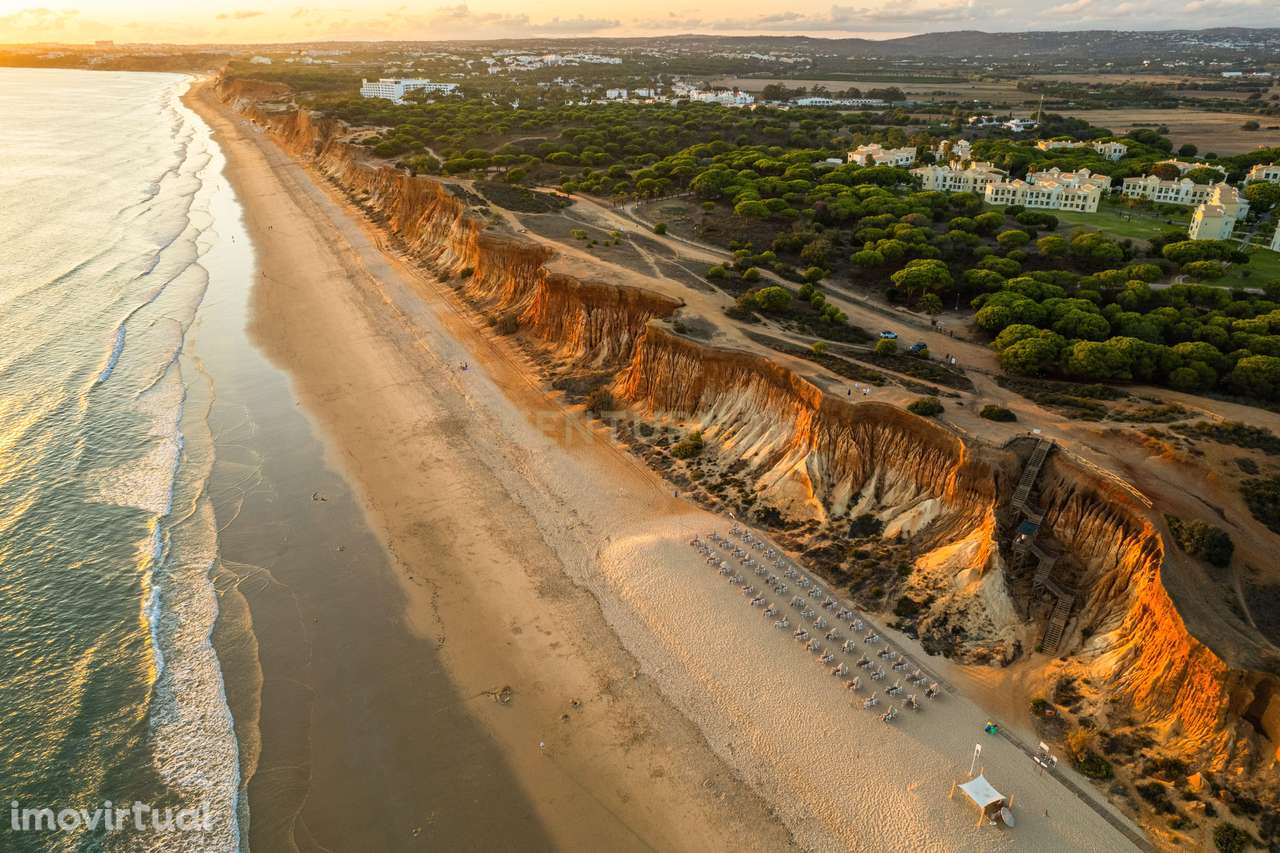 OPORTUNIDADE EXCLUSIVA DE INVESTIMENTO EM LOULÉ – PIP APROVADO! - Grande imagem: 5/18