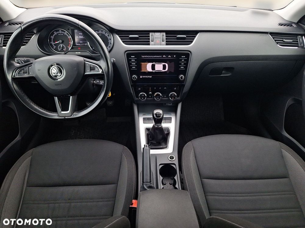 Skoda Octavia - 14