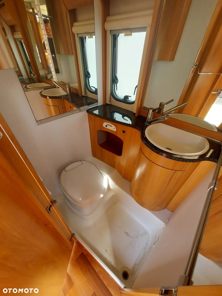 Hymer-Eriba 392 GL - 16