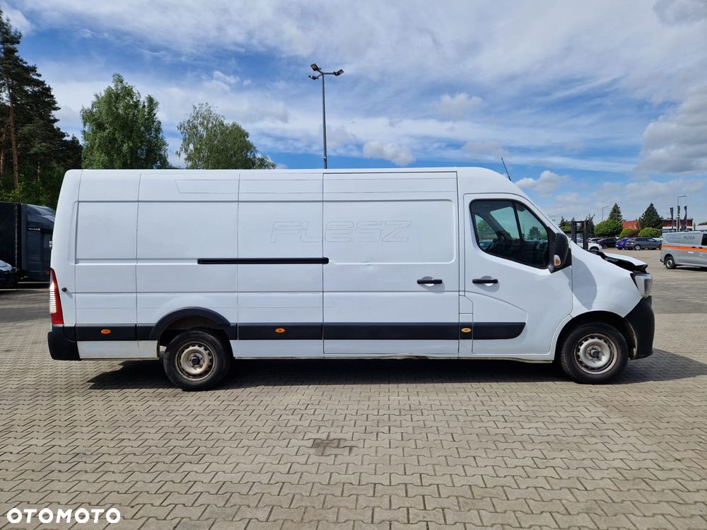 Renault Master - 1