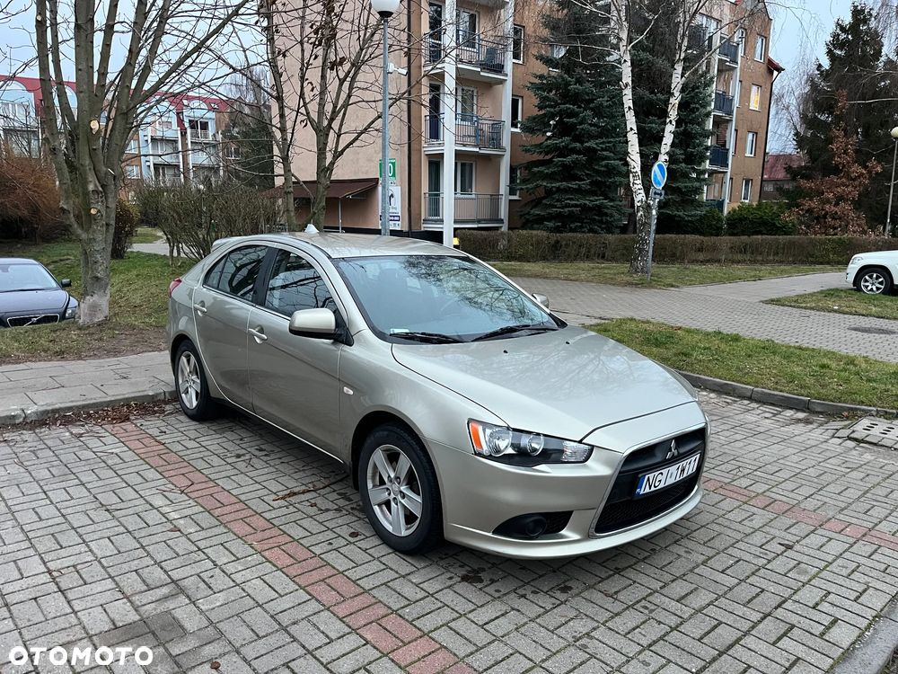 Mitsubishi Lancer 1.8 Invite - 7