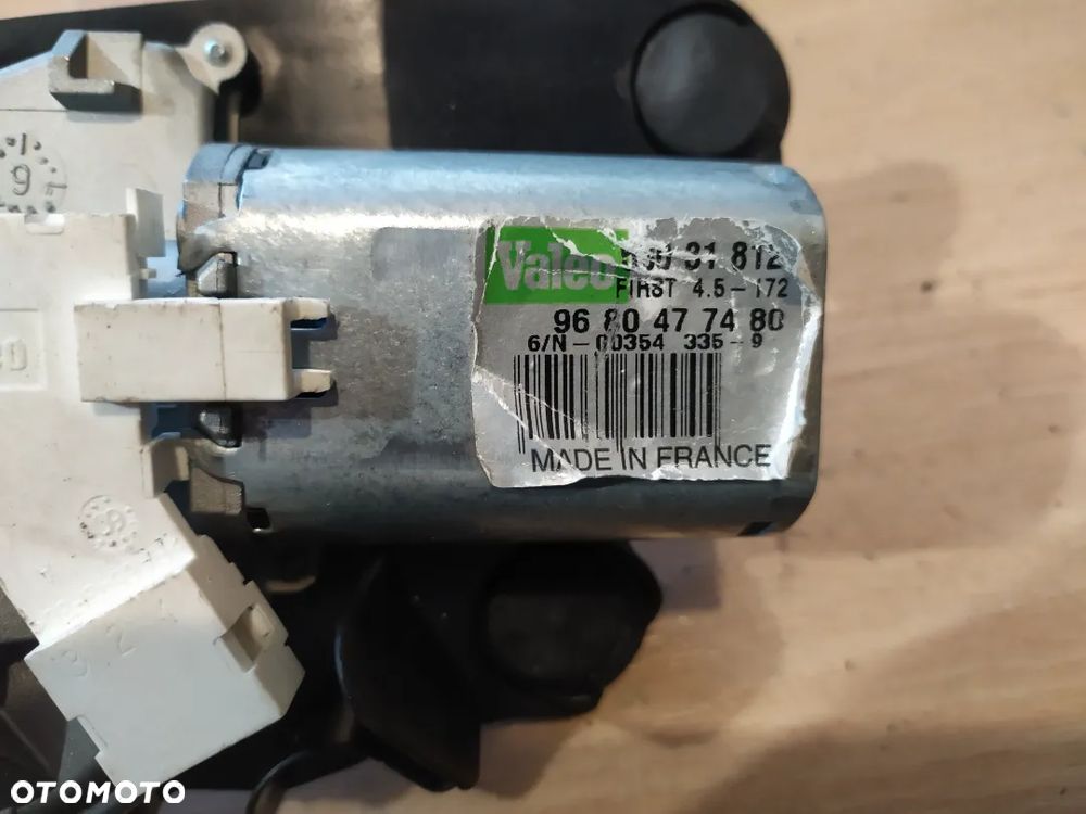 Silnik wycieraczki klapy bagażnika Peugeot 308 9680477480 - 5